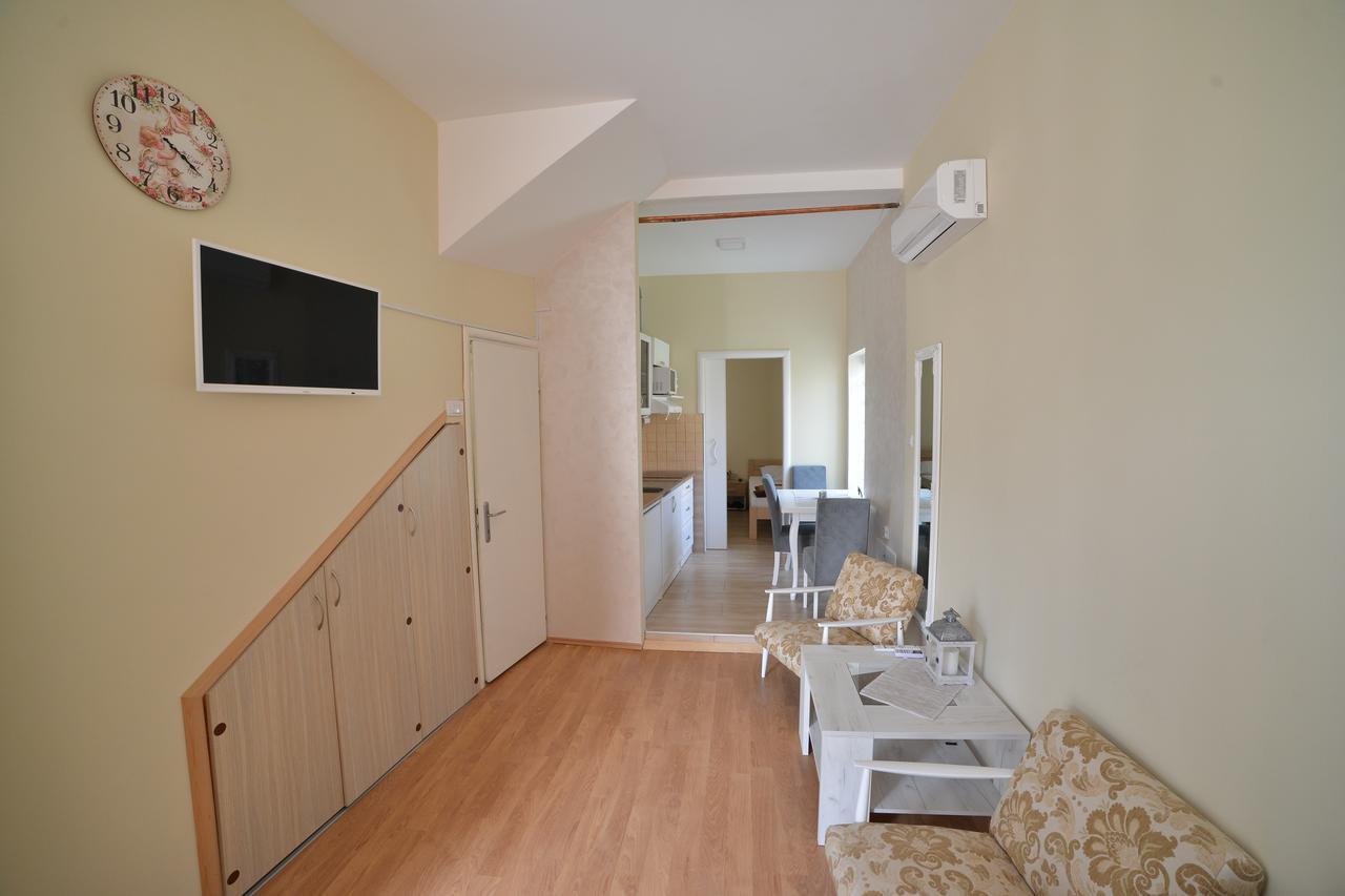 Apartmani Mv Užice المظهر الخارجي الصورة